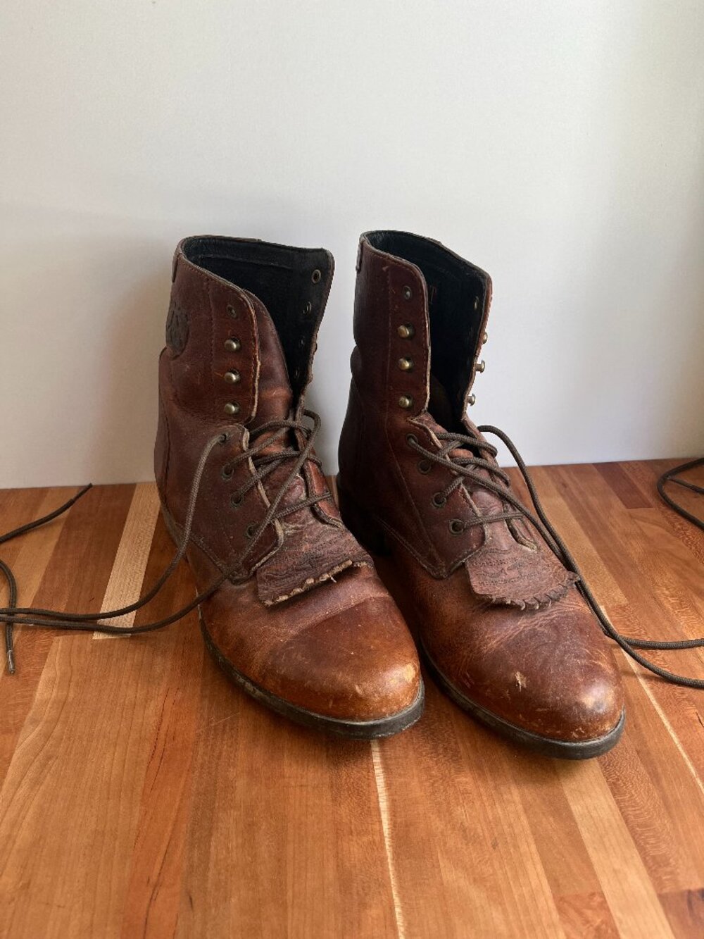 Ariat Brown Leather Roper Boots – Women's Size 7